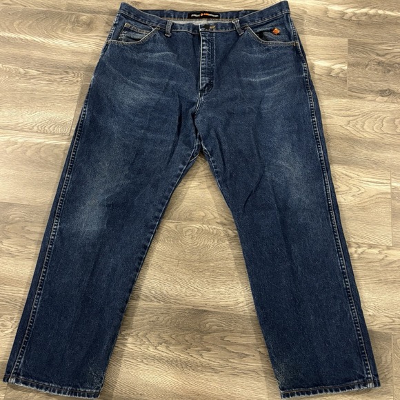 Wrangler FR Jeans Men's 40x29 Relaxed Fit Flame Resistant Blue Denim Workwear - Picture 1 of 16